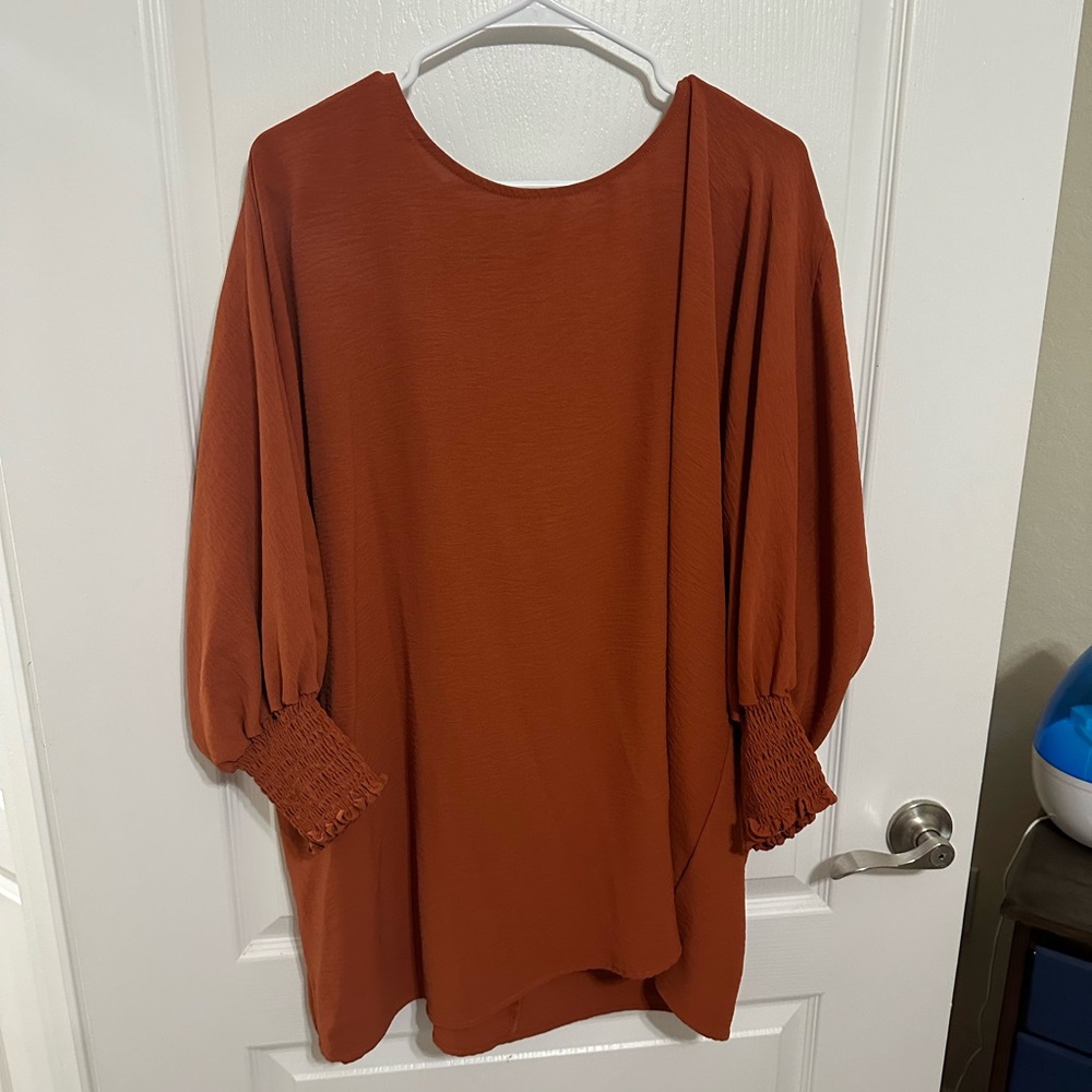 Agnes Orianda Orange blouse